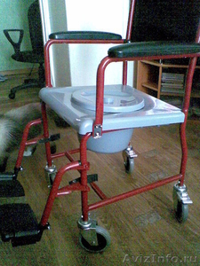 Продам инвалидную кресло-коляску с санитарным оснащением - Изображение #3, Объявление #784567