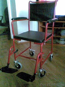 Продам инвалидную кресло-коляску с санитарным оснащением - Изображение #1, Объявление #784567